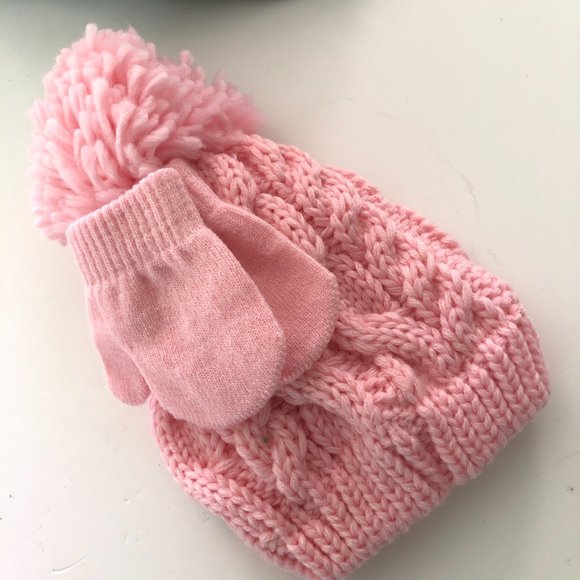 LAURA ASHLEY Kids Hat & Mitten Set Size 6-12 Months NWT - Picture 4 of 4